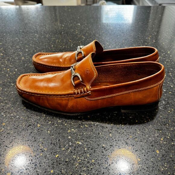 Donald J. Pliner Darrin British Tan Horse Bit Loafers. Size 11. - Picture 4 of 10